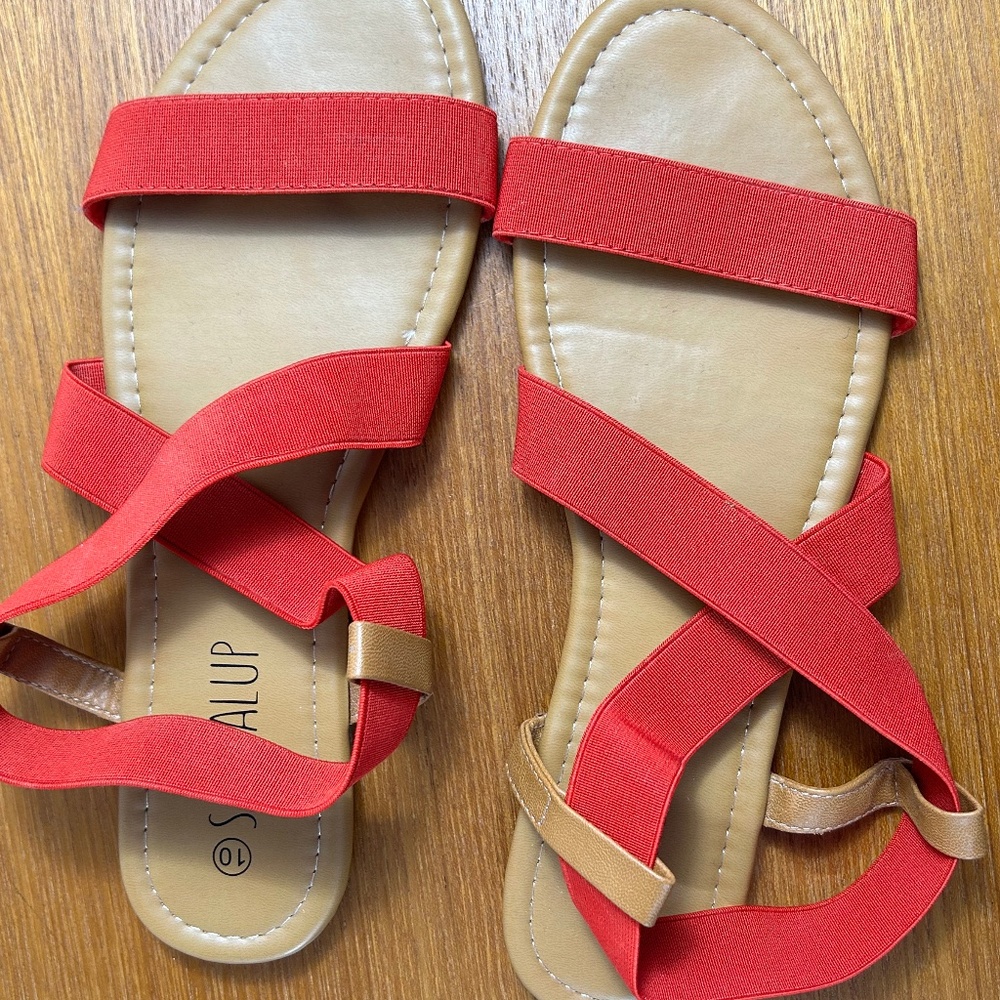 SandalUp Red Flat Sandals